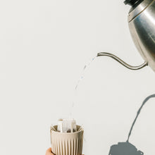 Load image into Gallery viewer, Pioneer Pourtables Pablo & Rusty's