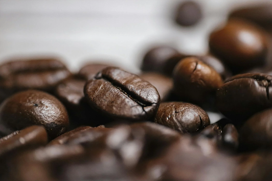 How long can cafe owners use coffee after roasting?